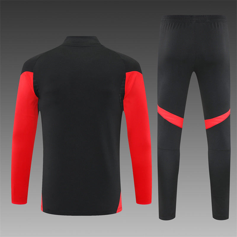 FC BAYERN MÚNICH – CONJUNTO DE ENTRENAMIENTO NEGRO/ROJO 2025/26