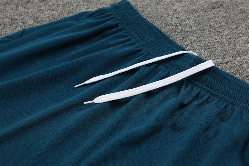 Conjunto Olympique de Marsella 24/25 – Edición Clásica White & Blue