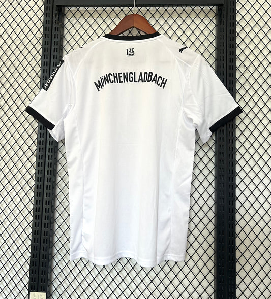 BORUSSIA MÖNCHENGLADBACH 25/26 – CAMISETA LOCAL
