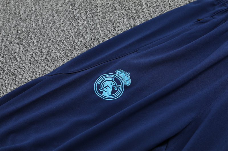 REAL MADRID – TRAINING KIT EDICIÓN GRÁFICA 2025/26