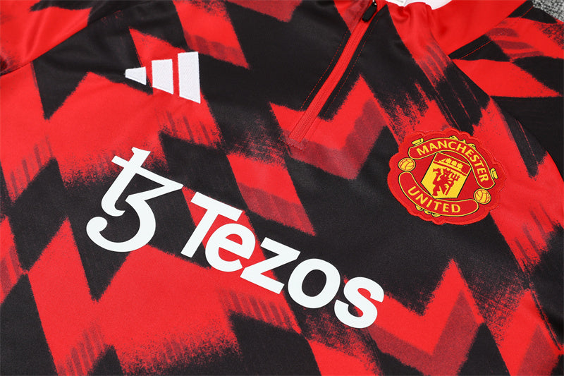 MANCHESTER UNITED – KIT DE CALENTAMIENTO 2025/26