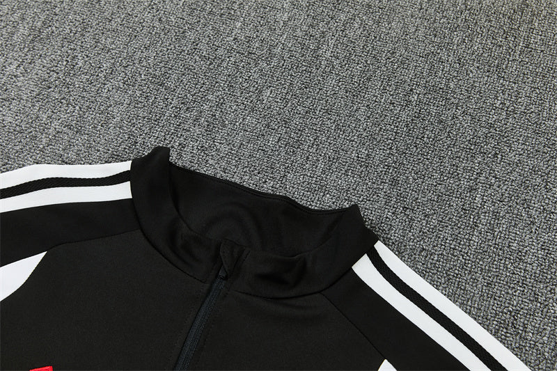 Chándal Liverpool Negro y Blanco 2026/27 – Adidas – Conjunto de Entrenamiento