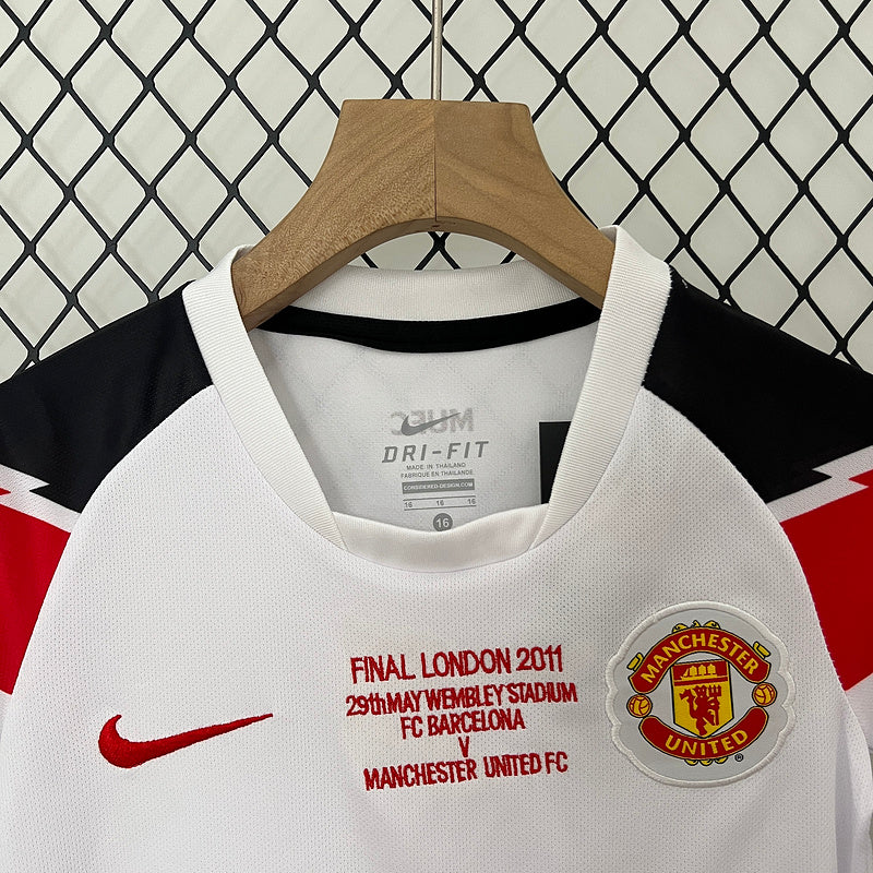 Conjunto Infantil Manchester United Final Champions League 2011 – AON by Nike