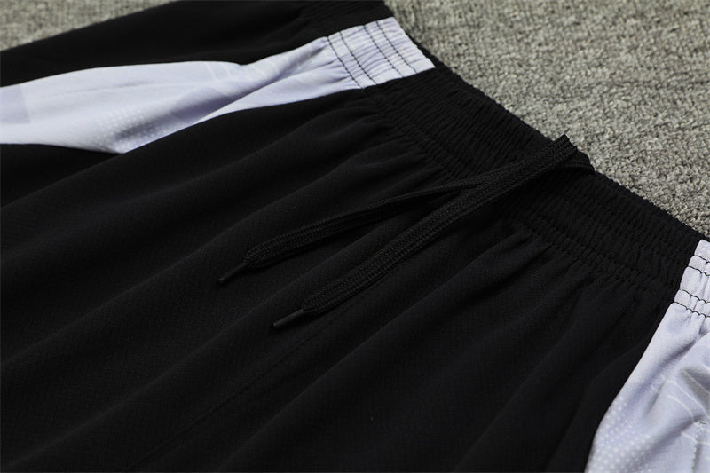 Conjunto Real Madrid 24/25 – Edición Especial Crystal White