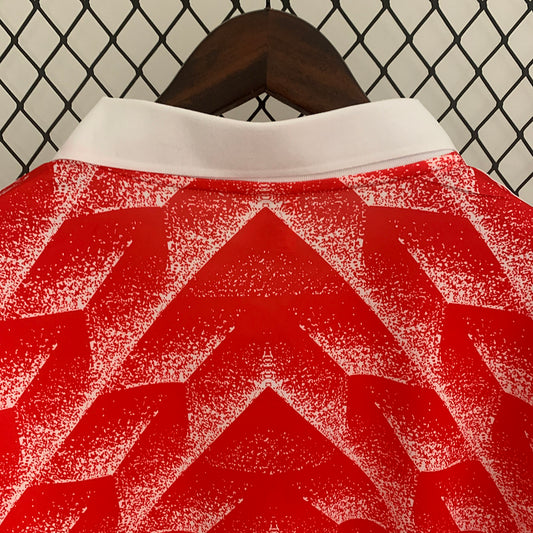 Camiseta Unión Soviética Home Adidas – Diseño Retro Chevron (Finales de los 80)