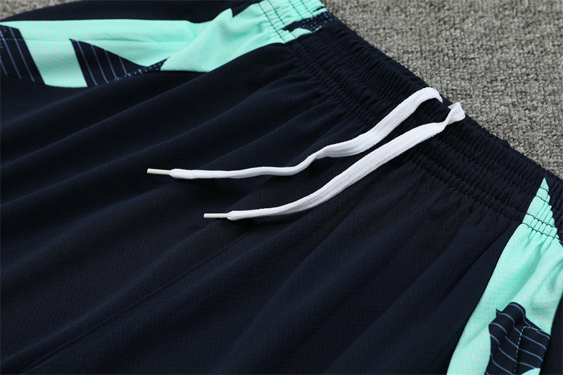 Conjunto Real Madrid 24/25 – Edición Especial Mint & Navy