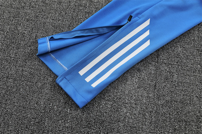 REAL MADRID – KIT DE ENTRENAMIENTO AZUL 2025/26