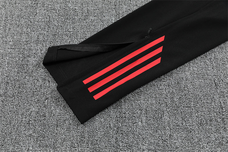 MANCHESTER UNITED – KIT DE CALENTAMIENTO 2025/26