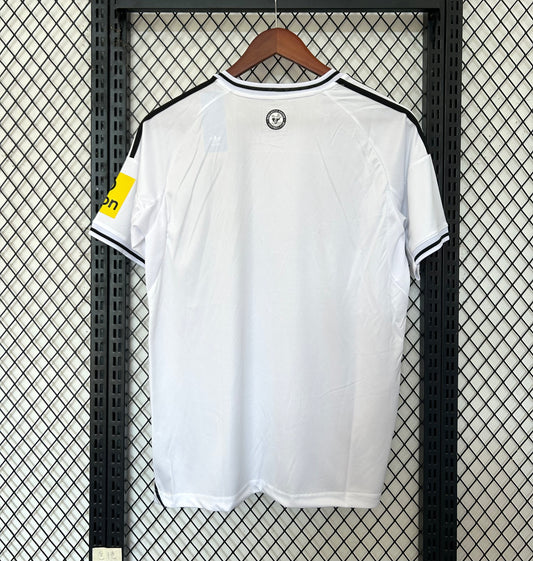 NEWCASTLE UNITED 25/26 – CAMISETA LOCAL