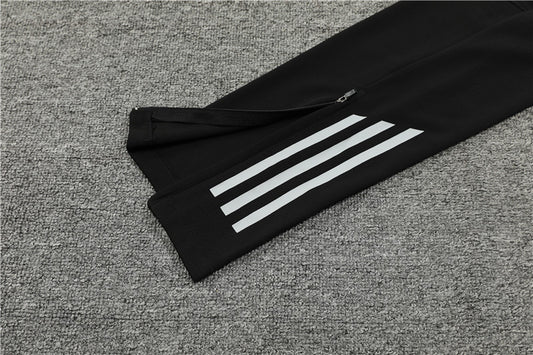 Conjunto Deportivo del Manchester United - Edición Negra y Blanca