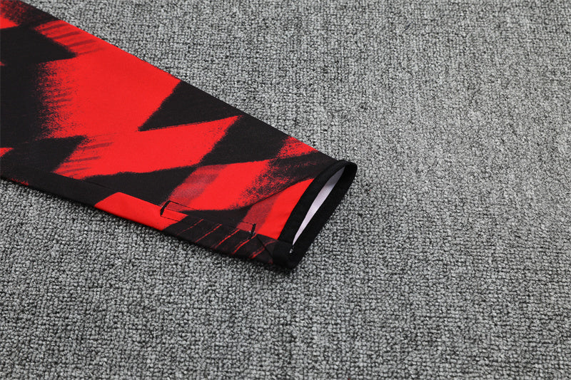 MANCHESTER UNITED – KIT DE CALENTAMIENTO 2025/26