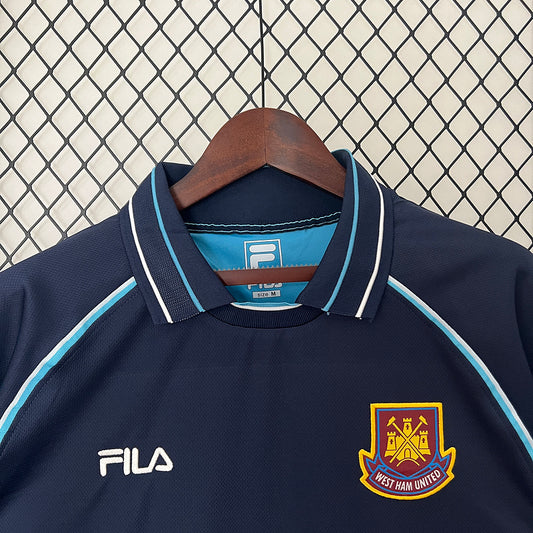 Camiseta West Ham United Visitante 2000-01 – Fila Dr. Martens