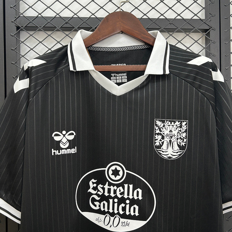 Camiseta Celta de Vigo Edición Especial Negra – Temporada 2025/26 (Oficial Hummel)