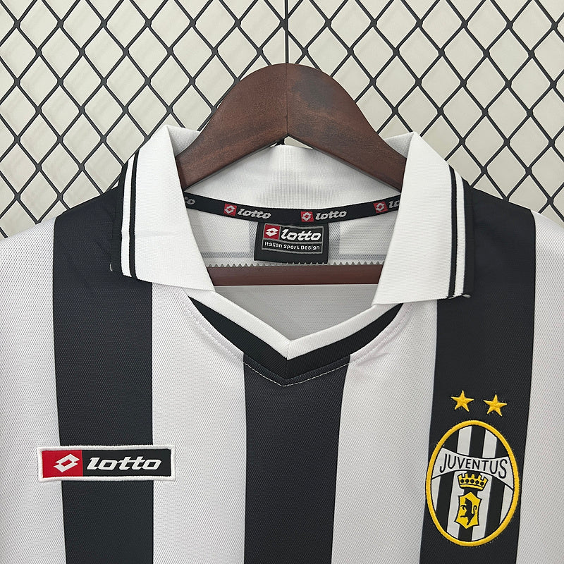 Camiseta Retro Juventus 2003/04 – Primera Equipación