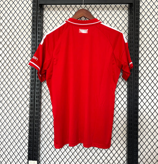 NOTTINGHAM FOREST 25/26 – CAMISETA LOCAL