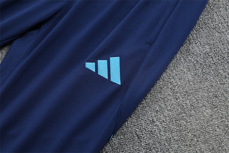 REAL MADRID – TRAINING KIT EDICIÓN GRÁFICA 2025/26