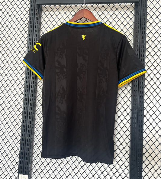 MANCHESTER UNITED 25/26 – TERCER UNIFORME