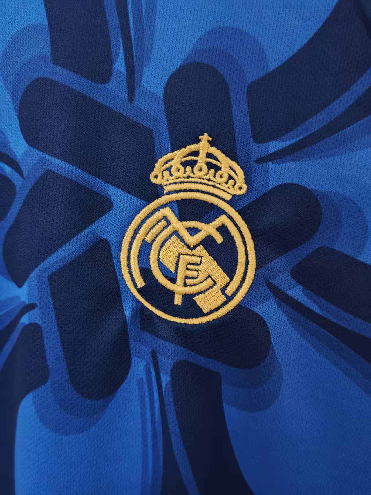 Camiseta Real Madrid 2026/2027 Edición Especial Azul – Diseño Floral Adidas Originals