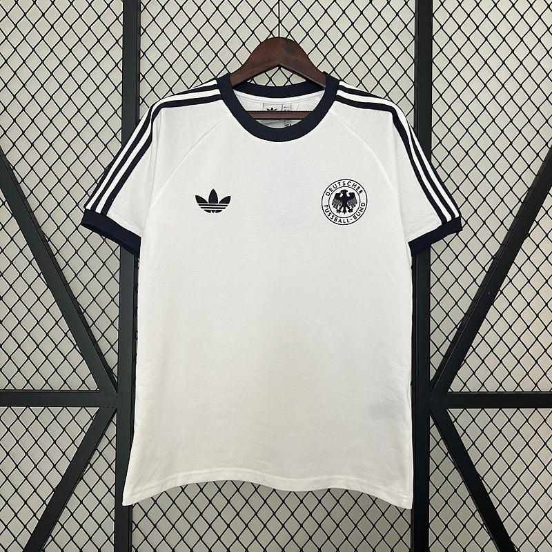 Camiseta Retro Alemania 1970s – Edición Especial Blanca Adidas Originals