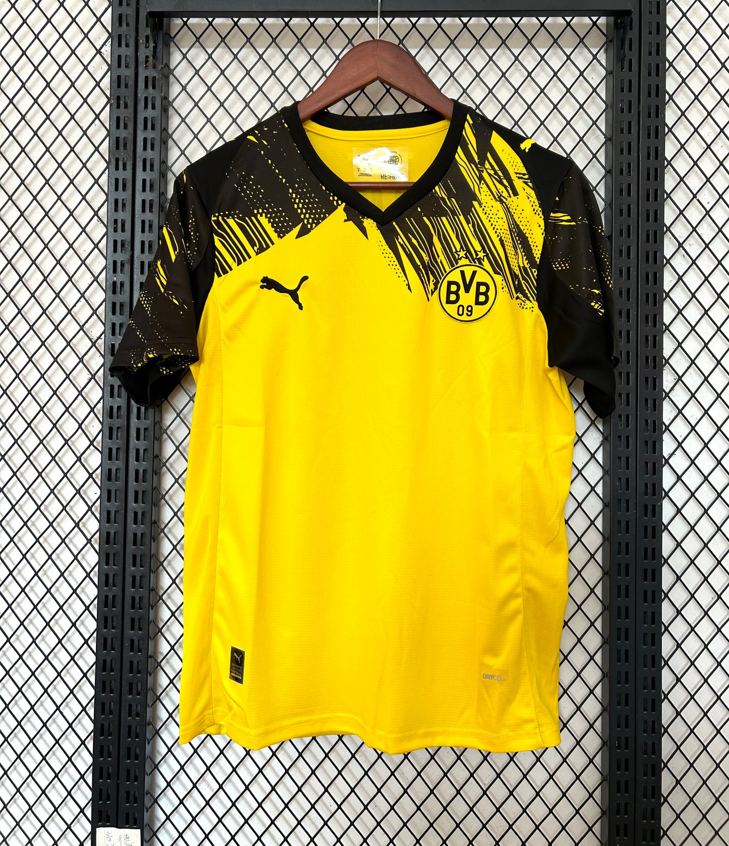 BORUSSIA DORTMUND 2025 – CAMISETA HOME
