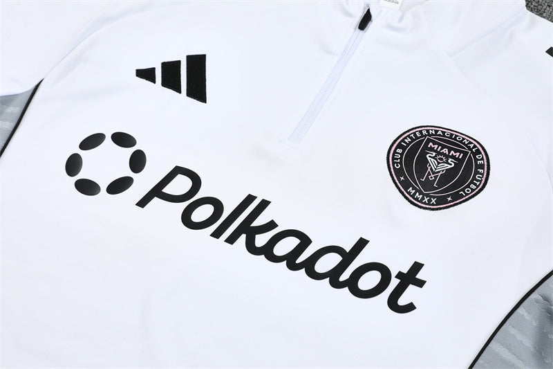 INTER MIAMI – CONJUNTO DE ENTRENAMIENTO BLANCO 2025/26