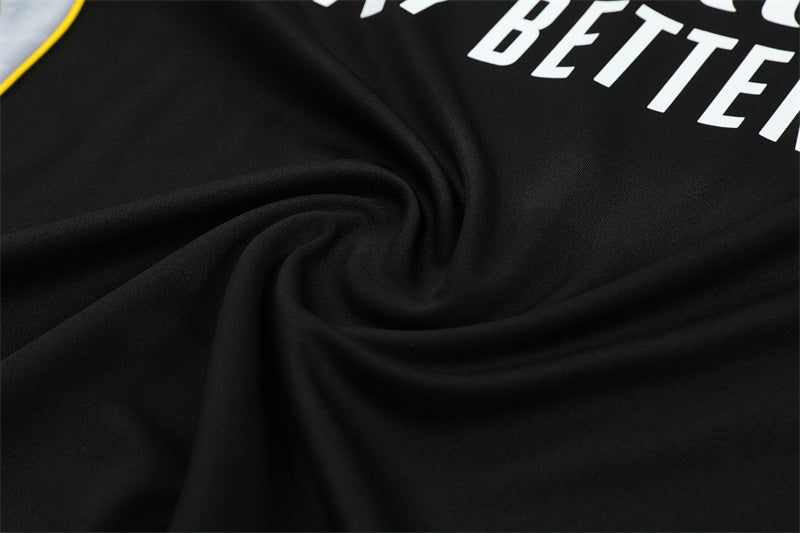 REAL MADRID – CONJUNTO DE ENTRENAMIENTO NEGRO 2025/26