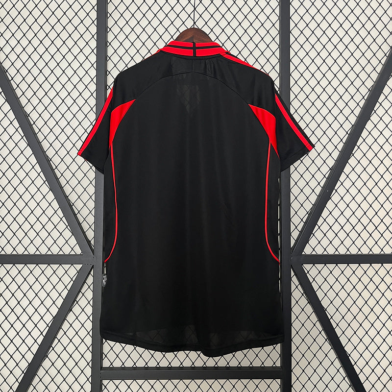 Camiseta Retro AC Milan 2002/03 – Segunda Equipación