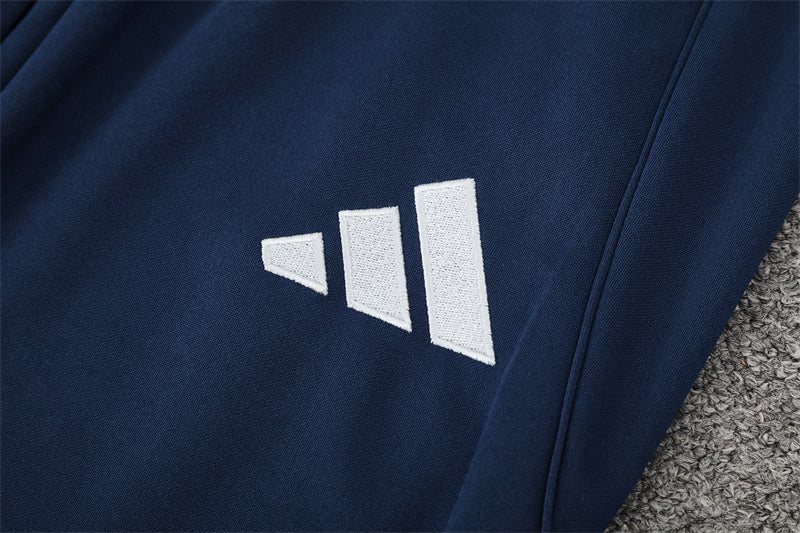 ARSENAL – KIT DE ENTRENAMIENTO 2025/26