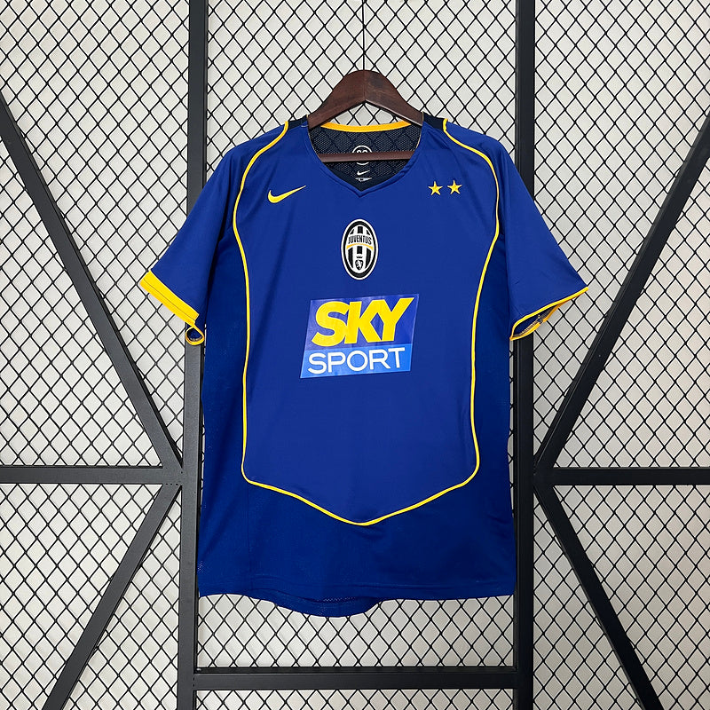 Camiseta Juventus Suplente 2004-05 – Nike Sky Sport