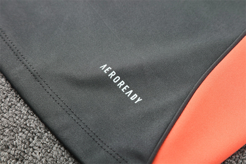 BAYERN MUNICH – KIT DE ENTRENAMIENTO 2025/26