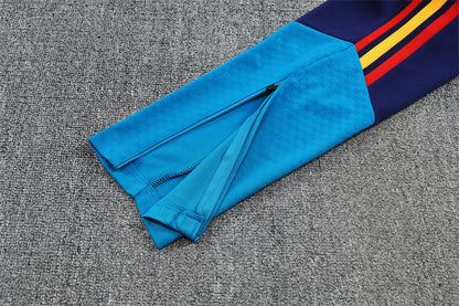 Chándal Selección Española Entrenamiento 2026/27 – Azul Celeste y Azul Marino