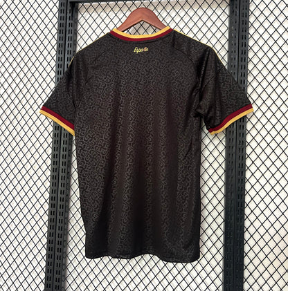 Camiseta España Edición Especial 26/27 – Negra y Dorada