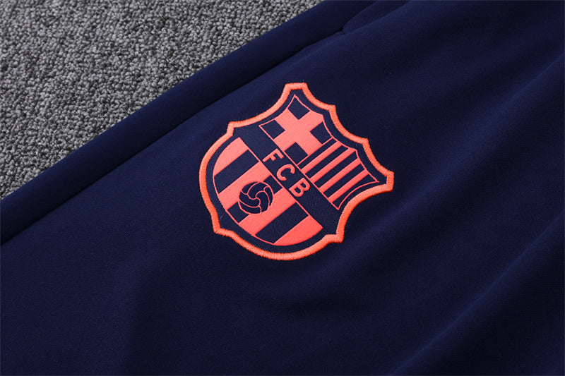 Chándal FC Barcelona - Elegancia Azul y Coral