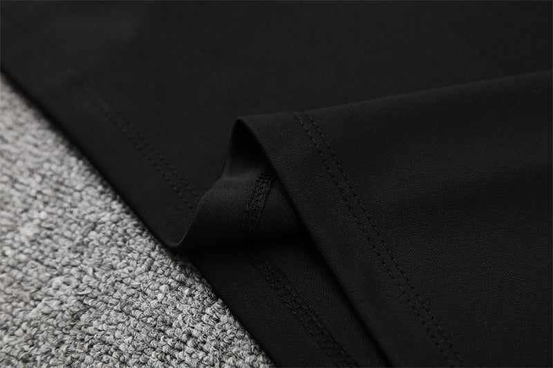 LIVERPOOL FC – KIT DE ENTRENAMIENTO 2025/26