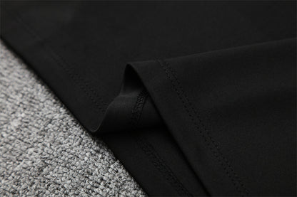 LIVERPOOL FC – KIT DE ENTRENAMIENTO 2025/26