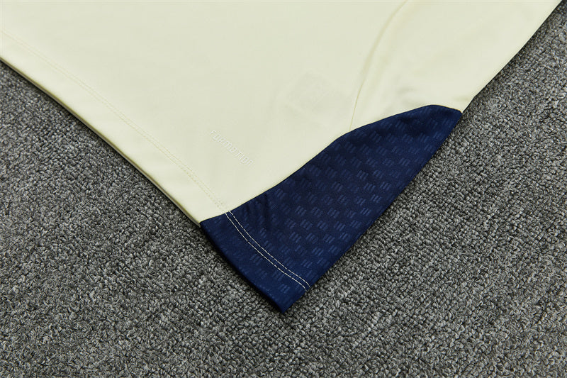 Chándal Bayern Múnich Blanco y Azul 2026/27 – Adidas – Conjunto de Entrenamiento