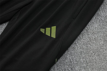 REAL MADRID – KIT DE ENTRENAMIENTO 2025/26