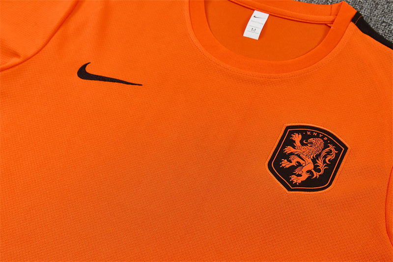 Conjunto Holanda 2026/2027 – Naranja Entrenamiento