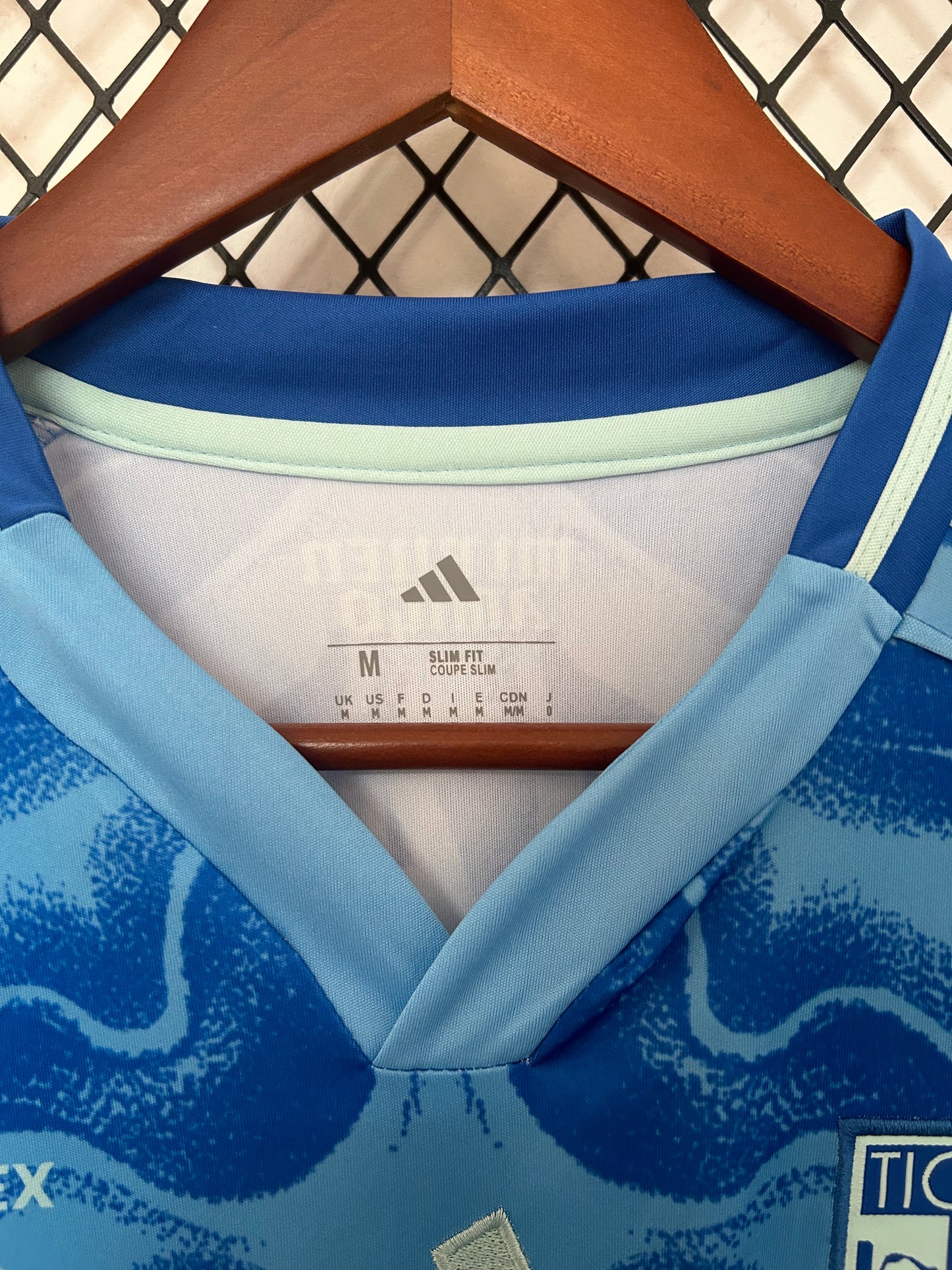 TIGRES UANL 2025 – CAMISETA ALTERNATIVA