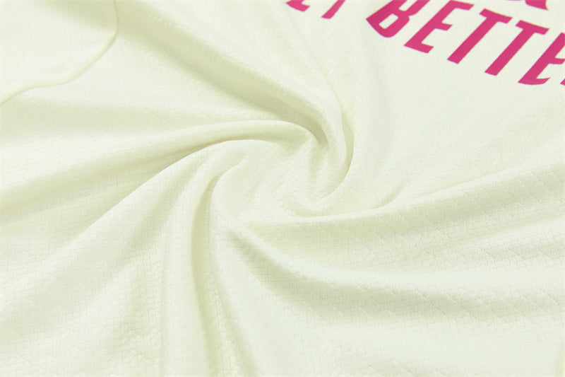 Conjunto Real Madrid Entrenamiento Blanco y Rosa 26/27