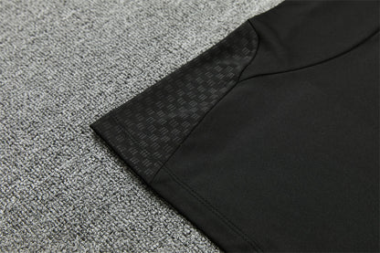 Chándal Manchester United Black Edition 2026/27 – Conjunto de Entrenamiento