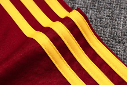 Chándal Arsenal FC 2025/2026 – Rojo Vinotinto con Detalles Amarillos