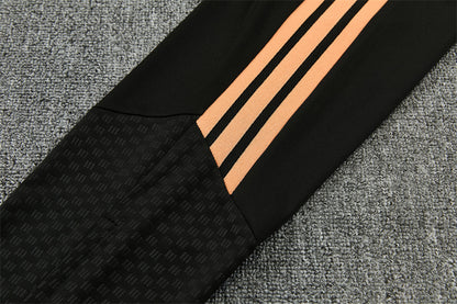 Chándal Arsenal Naranja y Negro 2026/27 – Adidas – Conjunto de Entrenamiento