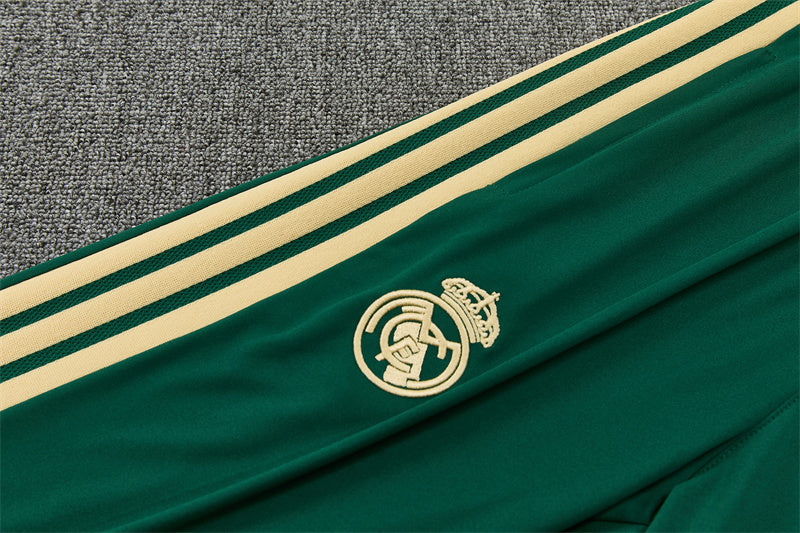 Conjunto Real Madrid 2026/2027 – Verde Estampado Entrenamiento