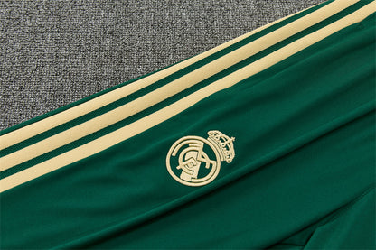 Conjunto Real Madrid 2026/2027 – Verde Estampado Entrenamiento