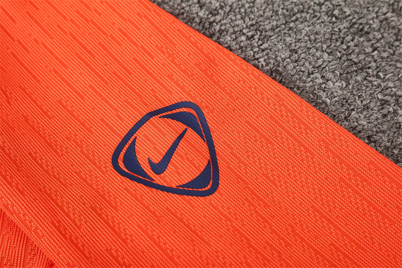 FC Barcelona – Chándal de Entrenamiento 2025/26 (Versión Naranja)