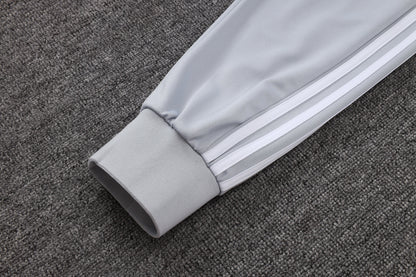 Chándal Real Madrid 2025/2026 – Blanco Perla Adidas