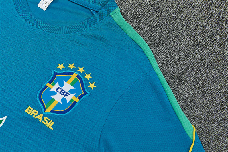 Conjunto Brasil 2026/2027 – Azul Claro Entrenamiento