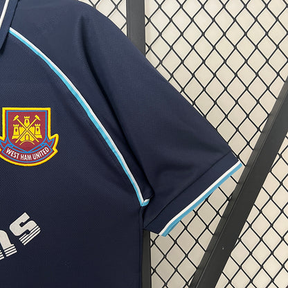 Camiseta West Ham United Visitante 2000-01 – Fila Dr. Martens