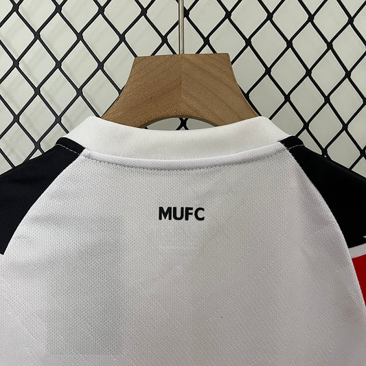 Conjunto Infantil Manchester United Final Champions League 2011 – AON by Nike